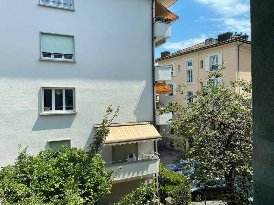 Studio Proche De La Gare ! Appartement Lausanne Buitenkant foto